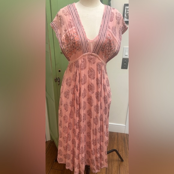 Free People Dresses & Skirts - Free People 2 piece dress. EUC